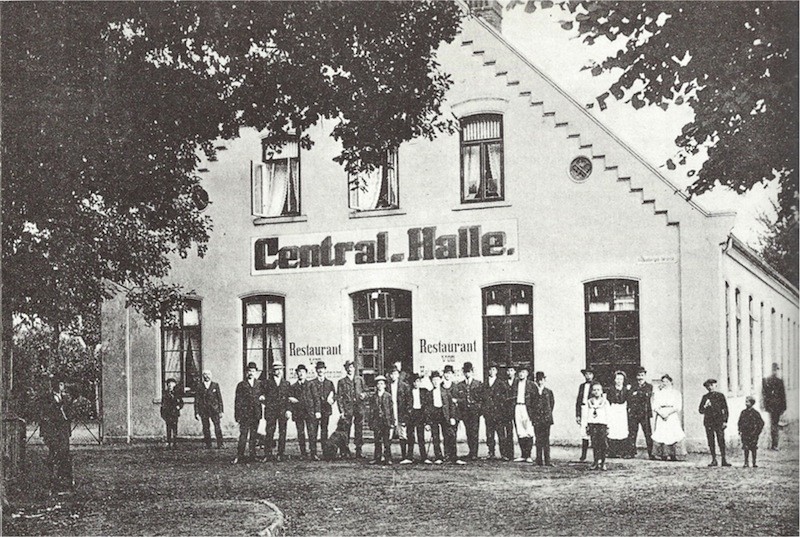 Die Central-Halle in Oberneuland auf einer Aufnahme um 1910. Quelle: Sophie Hollanders, Oberneuland. Bilder aus alten Truhen, 1981